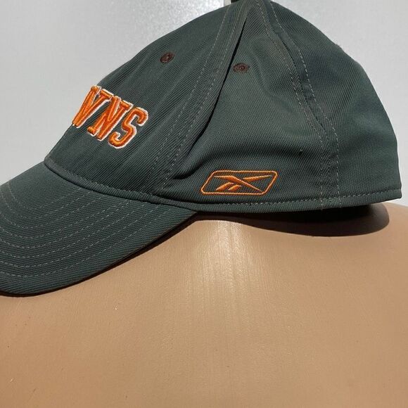 Reebok NFL Cleveland Browns Team Apparel Reebok  Embroidered Hat Cap  OSFA - Picture 4 of 7